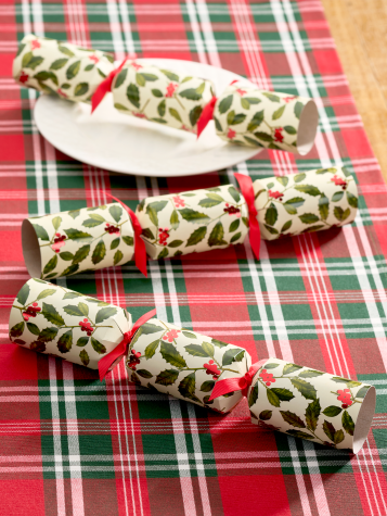 Holly Leaves Christmas Poppers, Set of 10