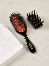Mason Pearson Hairbrush with Natural Boar and Nylon Bristles