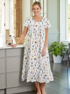 Charlie Brown And Gang Cotton Lawn Nightgown