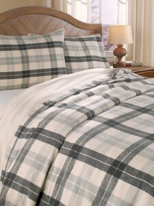 Heathered Plaid Double Flannel Blanket | Vermont Country Store