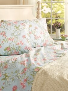 Pastel Daisy Floral Percale Sheet Set | Vermont Country Store