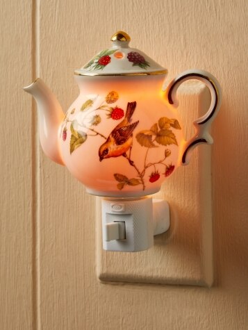 Ceramic Electric Teapot - The Vermont Country Store