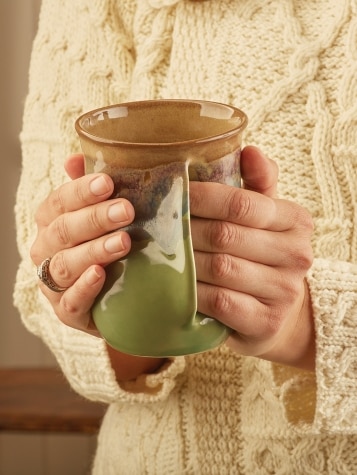 Hand-warming coffee tea mug