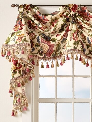 Hearthwood Floral Victory Swag With Tassel Trim