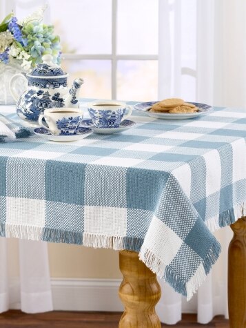 Mountain Weavers Buffalo Check Weave Cotton Tablecloth