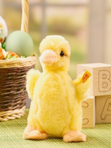 Steiff Plush Friends Duckling