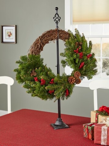 Adjustable Wreath Stand in Antique White Color with Ornate Square