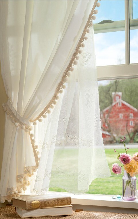 How to Choose Curtains for Your Home | Vermont Country Store