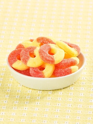 Pink & Yellow Peach-Flavored Gummy Rings