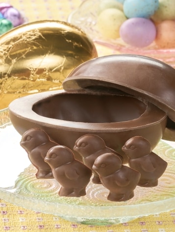 Milk Chocolate Easter Egg Filled With Chocolate Chicks