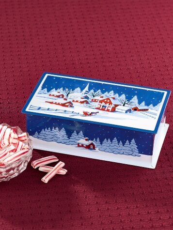 Weston Snowy Village Tin With Peppermint Cream Straws