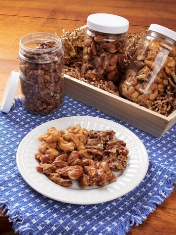 Gift Tray with Glazed Almonds, Cashews & Pecans