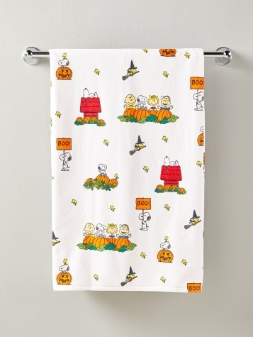 Peanuts Great Pumpkin Halloween Portuguese Cotton Bath Towel Collection