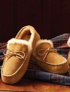 Moccasin House Shoes 5 72410.mdl.alt.png&height=300&width=300&outputFormat=JPEG&quality=0