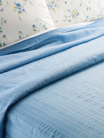 Solid Color Plisse Bedspread