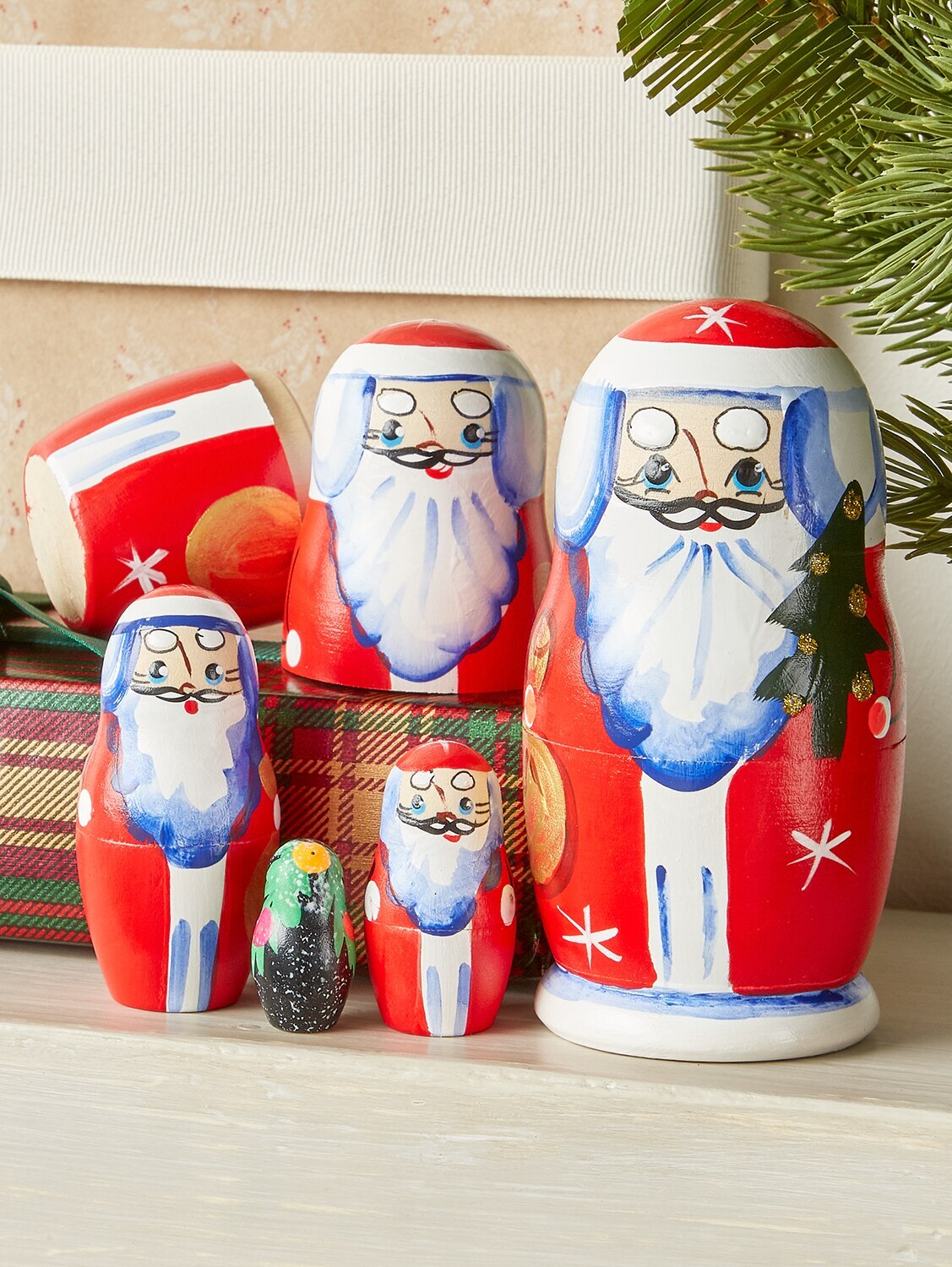 Russian Santa Claus Nesting Doll 5-pcs Set/Hand Made/Crafted/FREE SHIPPING IN US 