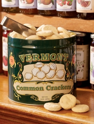 Classic Green Tin of Vermont Common Crackers