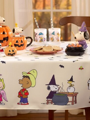 Peanuts Snoopy Halloween Ceramic Candy Dish