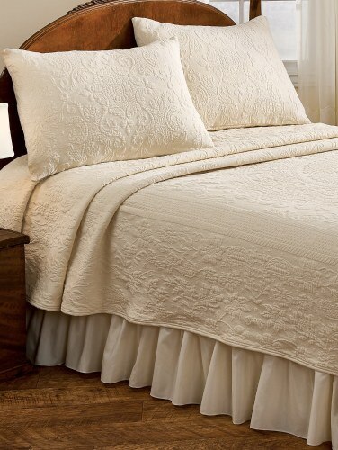 Queen Victoria All Cotton Matelasse Coverlet Handwoven Blanket