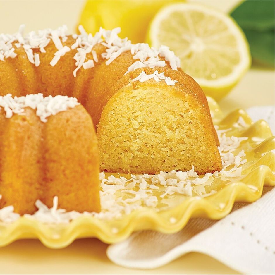Luscious Lemon Bundt Cake