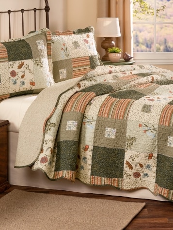 Spirit of the West Quilt and Pillow Sham Set