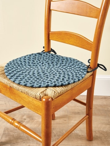 Mount Mansfield Multicolor Braided Round Chair Pad