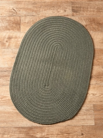 Northshire Solid Color Oval Braided Wool Rug