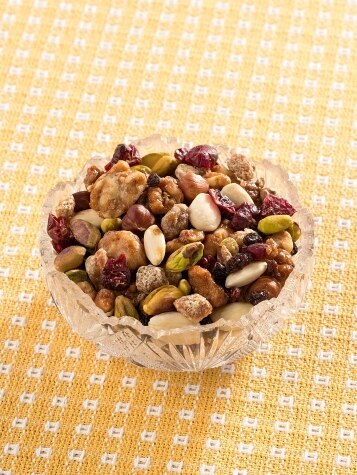 Fruit & Nut Mix with 4 Varieties of Roasted Nuts 