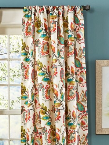 Colonial Garden Lined Rod Pocket Curtains
