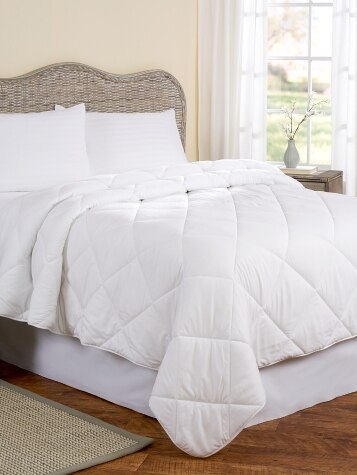 Sleep Easy Antimicrobial Comforter