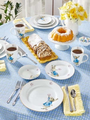 Peter Rabbit Porcelain Appetizer/Dessert Plate, Set of 4
