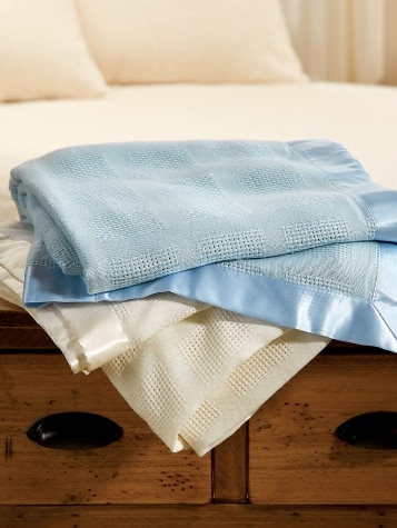 Waffle Weave Acrylic Blanket Lightweight Throw with Satin Trim