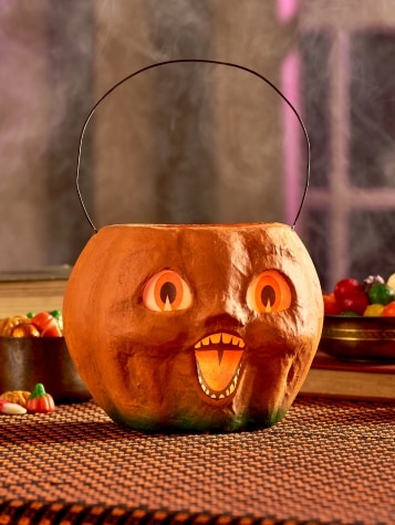 Jack-o'-Lantern Halloween Bucket