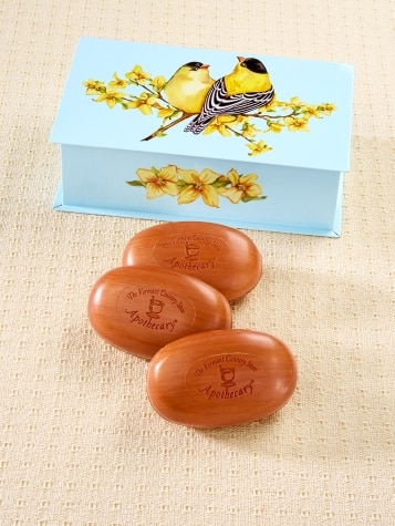 Sweet Goldfinch Sandalwood Soap Gift Tin