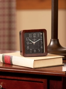 Smart Set Alarm Clock