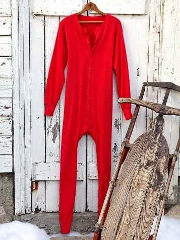 Red long underwear deals