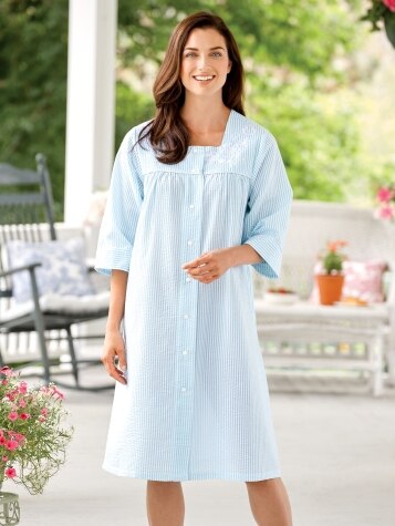Womens snap front duster Clearance