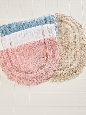 Comfort Step Bath Rug With Crocheted Border