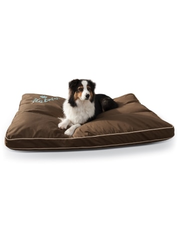 Weather-Resistant Indoor/Outdoor Pet Bed