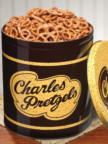 Bow-Shaped Charles Pretzels in Decorative Tin