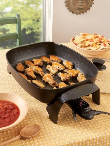 15 in. Non Stick Electric Skillet with Glass Lid