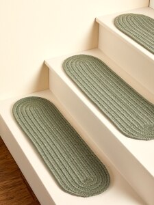 Mount Mansfield Solid Color Braided Stair Tread