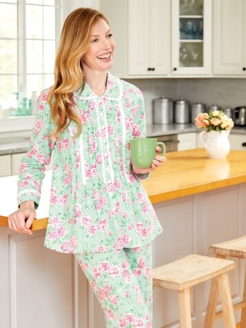 Lanz Nantucket Rose Flannel Pajamas for Women 