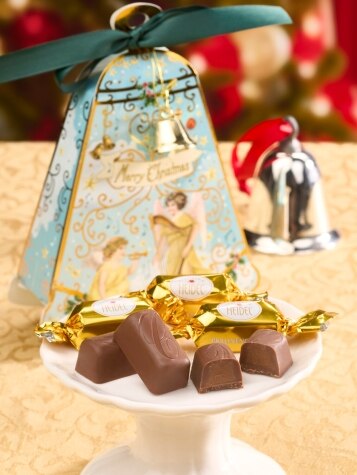 Christmas Angels Bell Box With German Chocolates