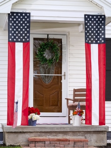 Patriotic Pillar Pull-Down Flag, Porch Setting