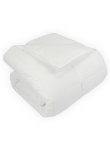 Hypoallergenic Soft-as-Down Comforter