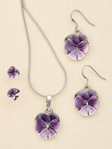 Purple Pansy Pewter Pendant 18 Inch Necklace