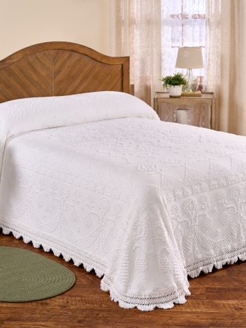 Classic Hobnail Cotton Bedspread