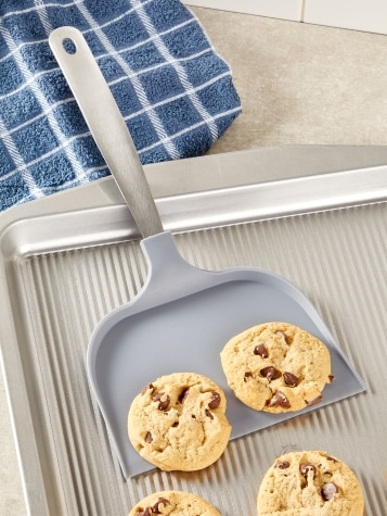 Jumbo Silicone Cookie Spatula