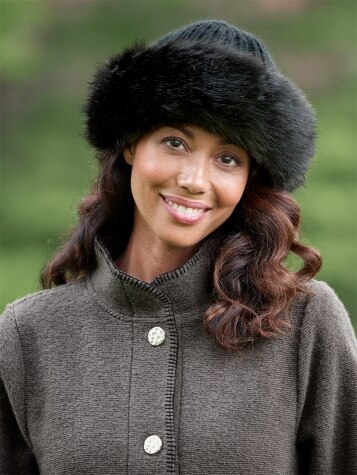 Faux fur hat black deals